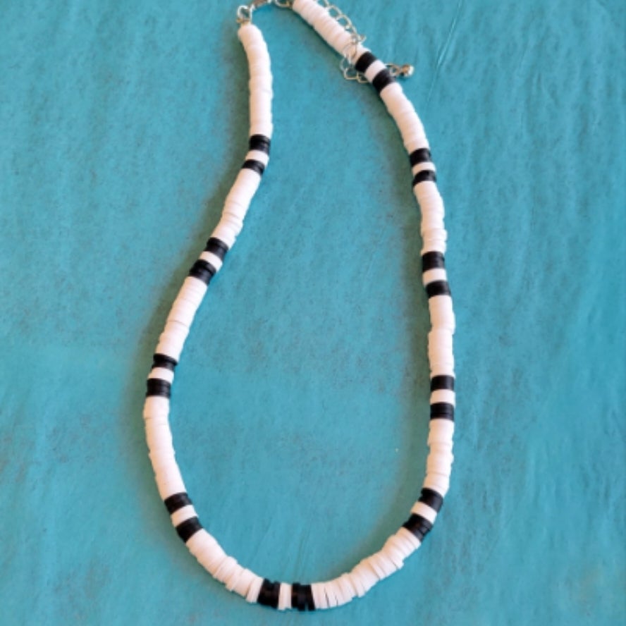 Hawaiian Surfer Beach Jewelry White Puka Natural Shell Necklace 20